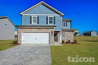 158 Fresh Laurel Ln, Locust Grove, GA 30248