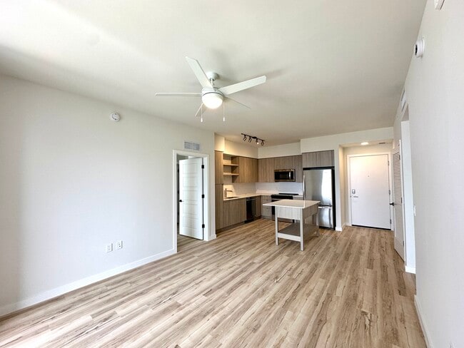 142 SW 5th Ave unit A24, Miami, FL 33130 - photo 2