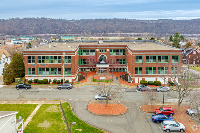 Duquesne Elementary School supports young learners in the Duquesne area.