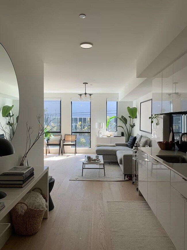 99 Rausch St Unit 3rd, San Francisco, CA 94103
