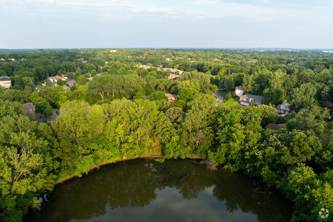 Scott Highlands offers waterside access and calm living.