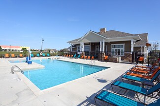 500 NE Horizon Dr, Waukee, IA 50263