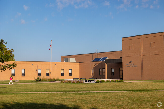 Welcome to Somonauk Middle School featuring a clean brick facade.