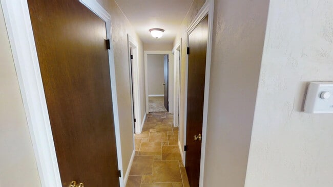 325 S Matthias St, Appleton, WI 54915 - photo 6