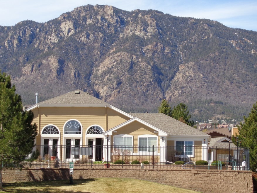 Meadows At Cheyenne Mountain