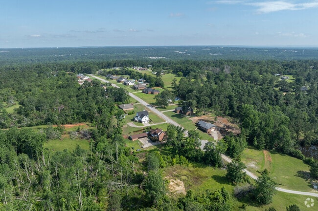 With its peaceful country roads, McDade provides a scenic alternative to fast-paced suburban routes.