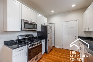 1157 W Lunt Ave Unit 3, Chicago, IL 60626