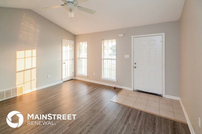 10696 Pecan View Dr, Olive Branch, MS 38654 - photo 3