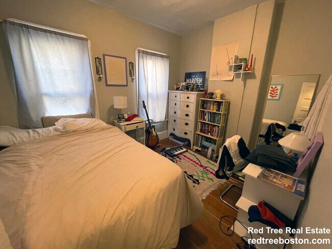 85 Lowden Ave unit 1, Somerville, MA 02144 - photo 4