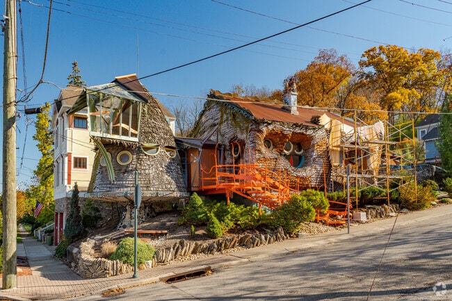 The popular mushroom house can be found in Hyde Park and is a sight to see.