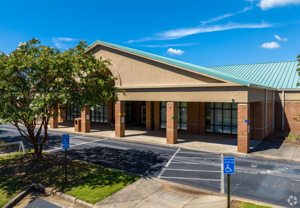 Hickory Flat Elementary School is located at 841 Brannan Rd, McDonough, GA 30253.