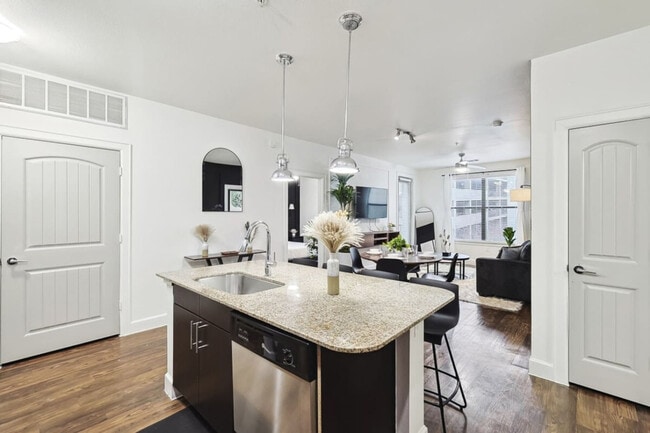 5445 Town And Country Blvd unit ID1363553P, Frisco, TX 75034 - photo 5