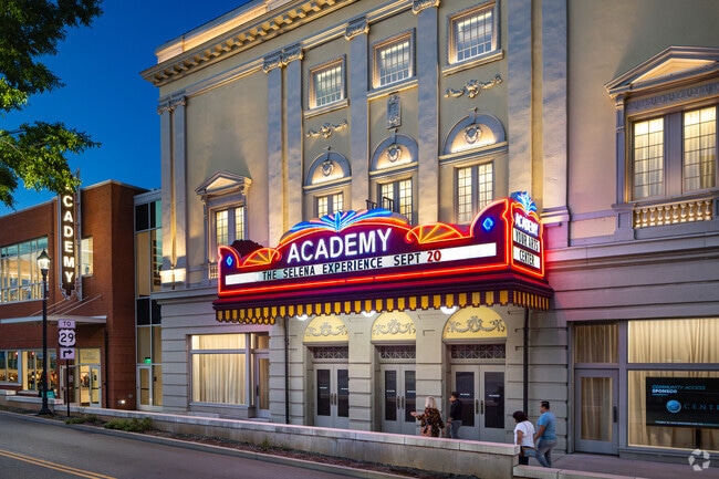 The Academy Center of the Arts gives Winston Ridge residents access to the arts and theatre.
