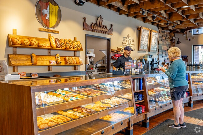 O&H Danish Bakery draws Roosevelt shoppers with its famous Wisconsin Kringle pastry.