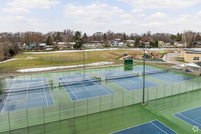 McFarland Primary School has plenty of extracurriculars for students.