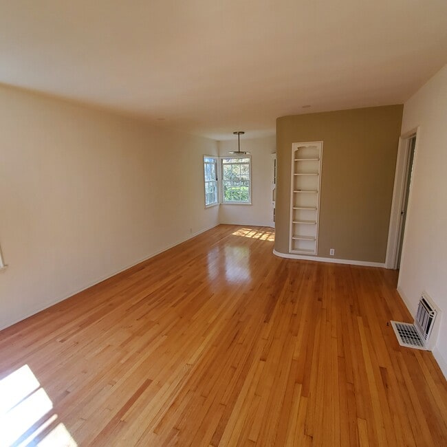 847 12th St unit B, Santa Monica, CA 90403 - photo 4
