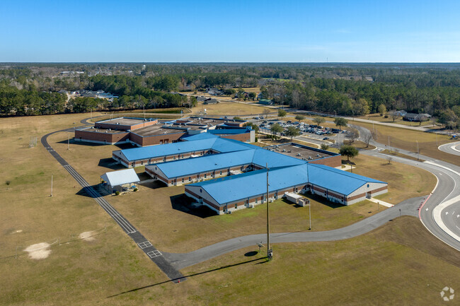 Aynor Middle School is centrally located near residential neighborhoods.