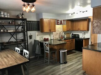 1010 Winona Cir, Loveland, CO 80537