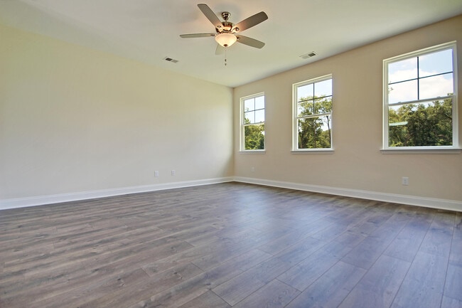 8613 Connor Ct, North Charleston, SC 29406 - photo 6