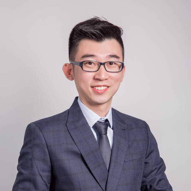 Agent Photo