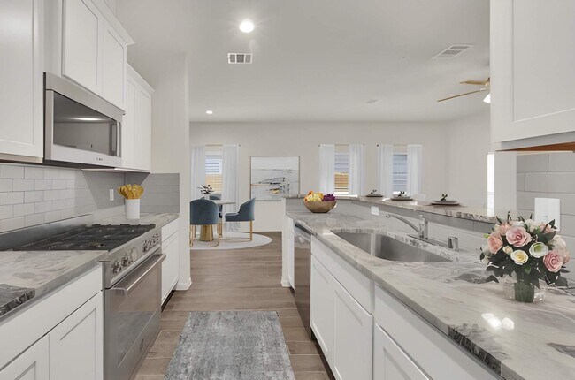 12371 Sunset Canyon Way unit 38622114, Willis, TX 77318 - photo 3