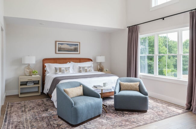 Larkwood Realtor36.jpg