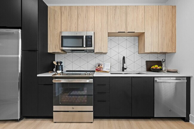 Elan LoSo, Charlotte, NC 28217 - photo 5