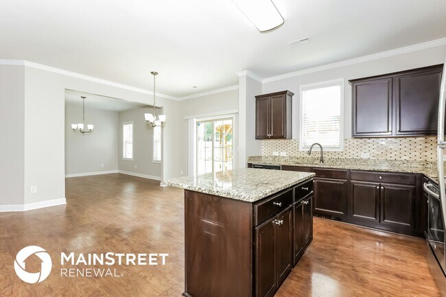 180 Ambergate Dr, Youngsville, NC 27596 - photo 7