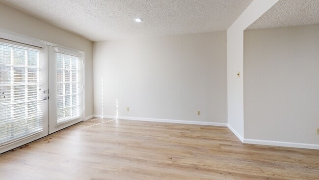 4920 Byers Ave unit B, Fort Worth, TX 76107 - photo 2