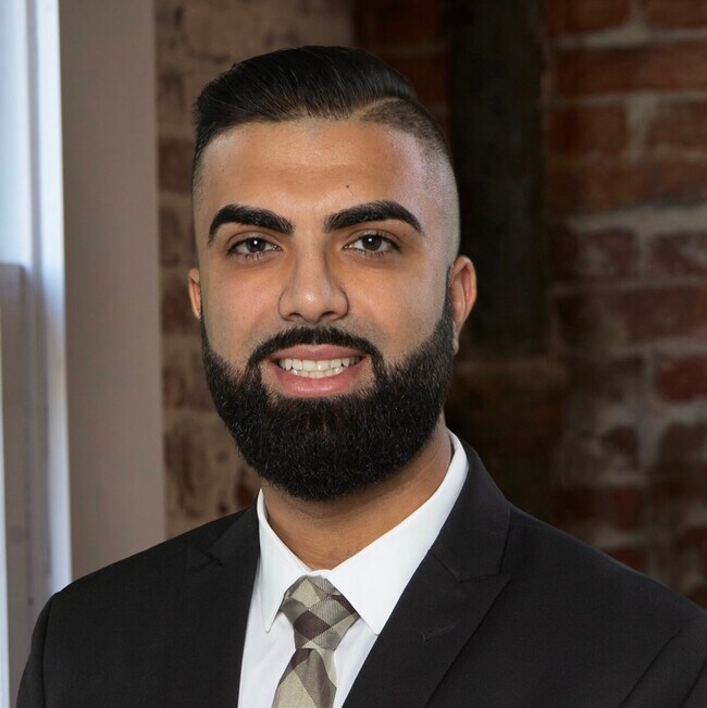 Agent Photo