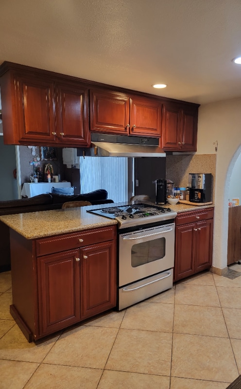 1581 W Cardella Rd, Merced, CA 95348