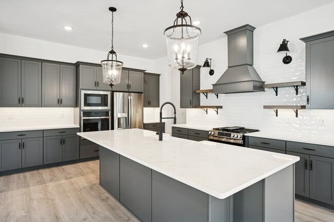 6871 Smith Ct, Bethlehem, PA 18017 - photo 4