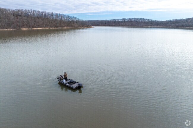 Anglers in search of crappie, catfish and bass can find fishing opportunities at Lake Wappapello State Park.