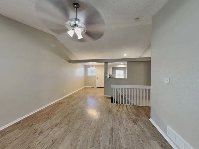 5227 E 123rd Ave, Thornton, CO 80241 - photo 3