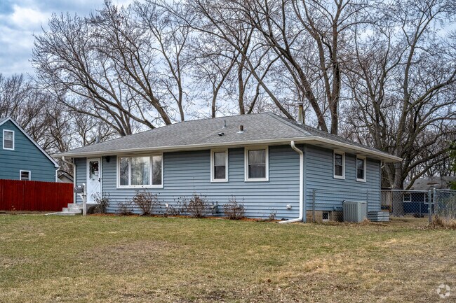 The homes in Kylawn are typically surrounded by large trees.
