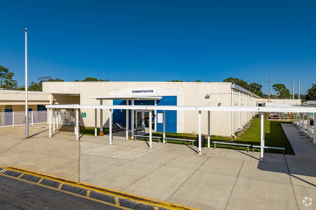 Woodlawn Elementary has an overall score of C on Niche serving Abbott Park students.