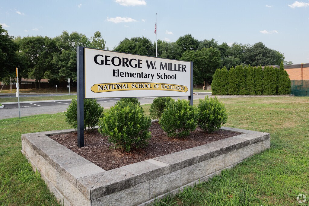 George W. Miller Elementary School is a highly rated, public school Nanuet, NY.