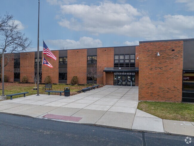 Hopewell Junior School
Public Middle School
West Chester, Ohio