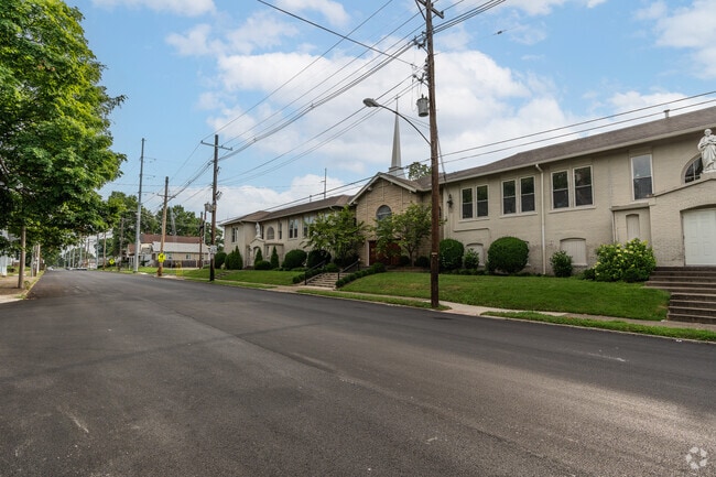 St. James Academy has a total of nine classroom teachers.