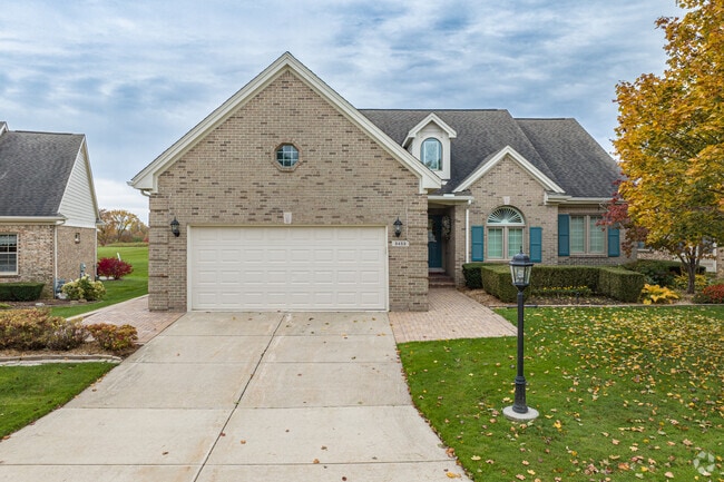 Washington Township offers a diverse housing market with options ranging from modern subdivisions to spacious countryside estates.