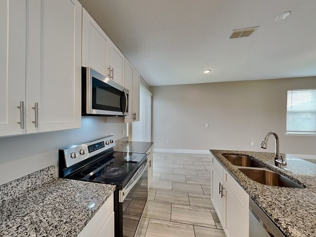 1957 Michigan Dr, Kissimmee, FL 34759 - photo 3