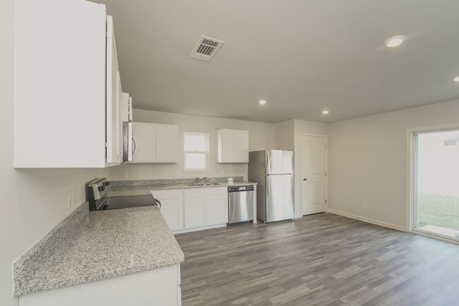 671 Farmstead Trail, Inman, SC 29349 - photo 6