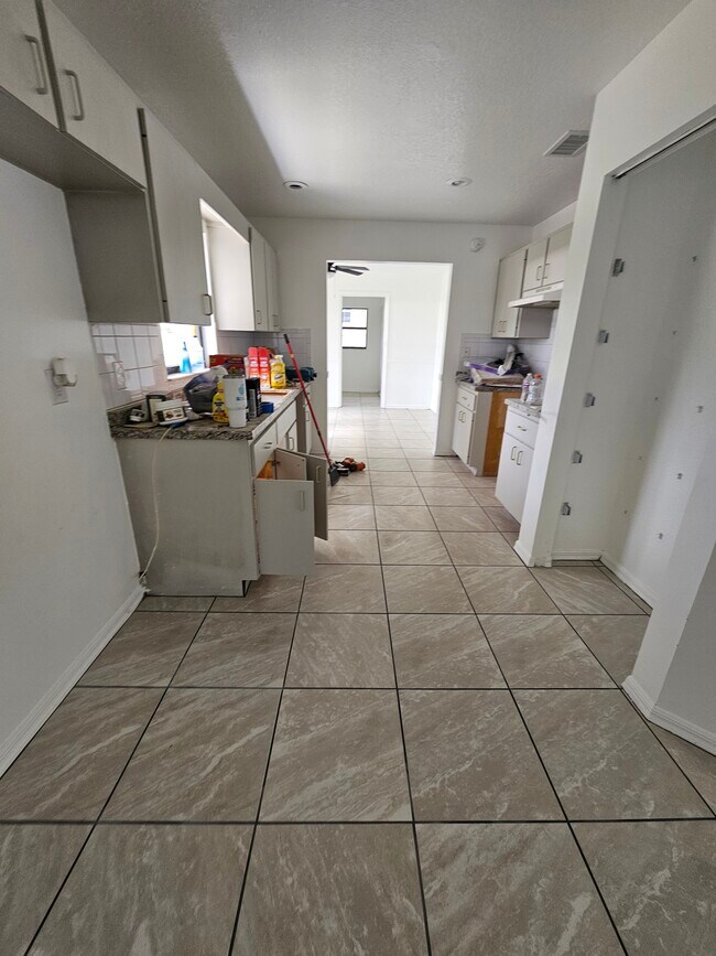 3370 NE 42nd Place, Ocala, FL 34479 - photo 7