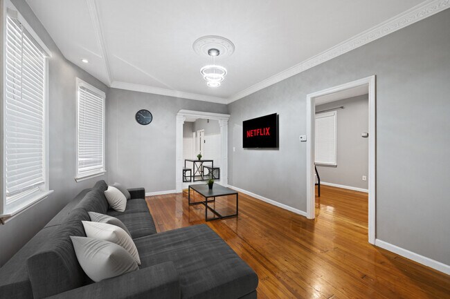 18 W 40th St unit ID1053126P, Bayonne, NJ 07002 - photo 2
