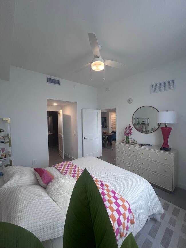 416 N 20th Ave unit B4, Hollywood, FL 33020 - photo 6