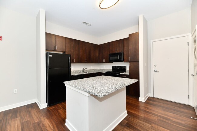 Mozzo apartments, Indianapolis, IN 46203 - photo 6