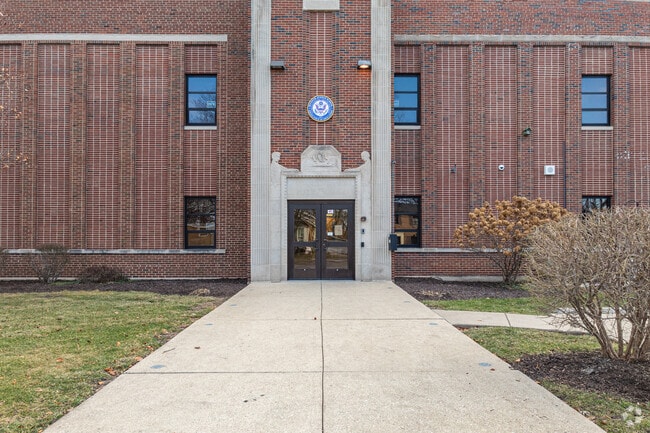 Seventh Ave Elementary School