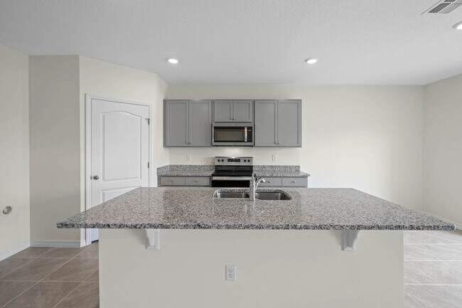 1301 Cascades Ave unit 36202751, Davenport, FL 33837 - photo 5
