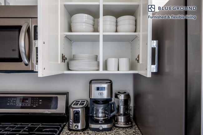 255 W 94th St unit FL9-ID1443, New York, NY 10025 - photo 7