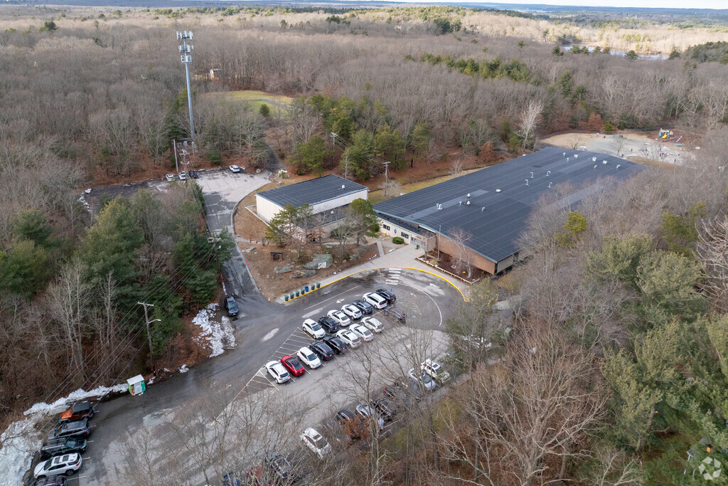 Blackrock School is ranked #86 in Rhode Island Elementary Schools